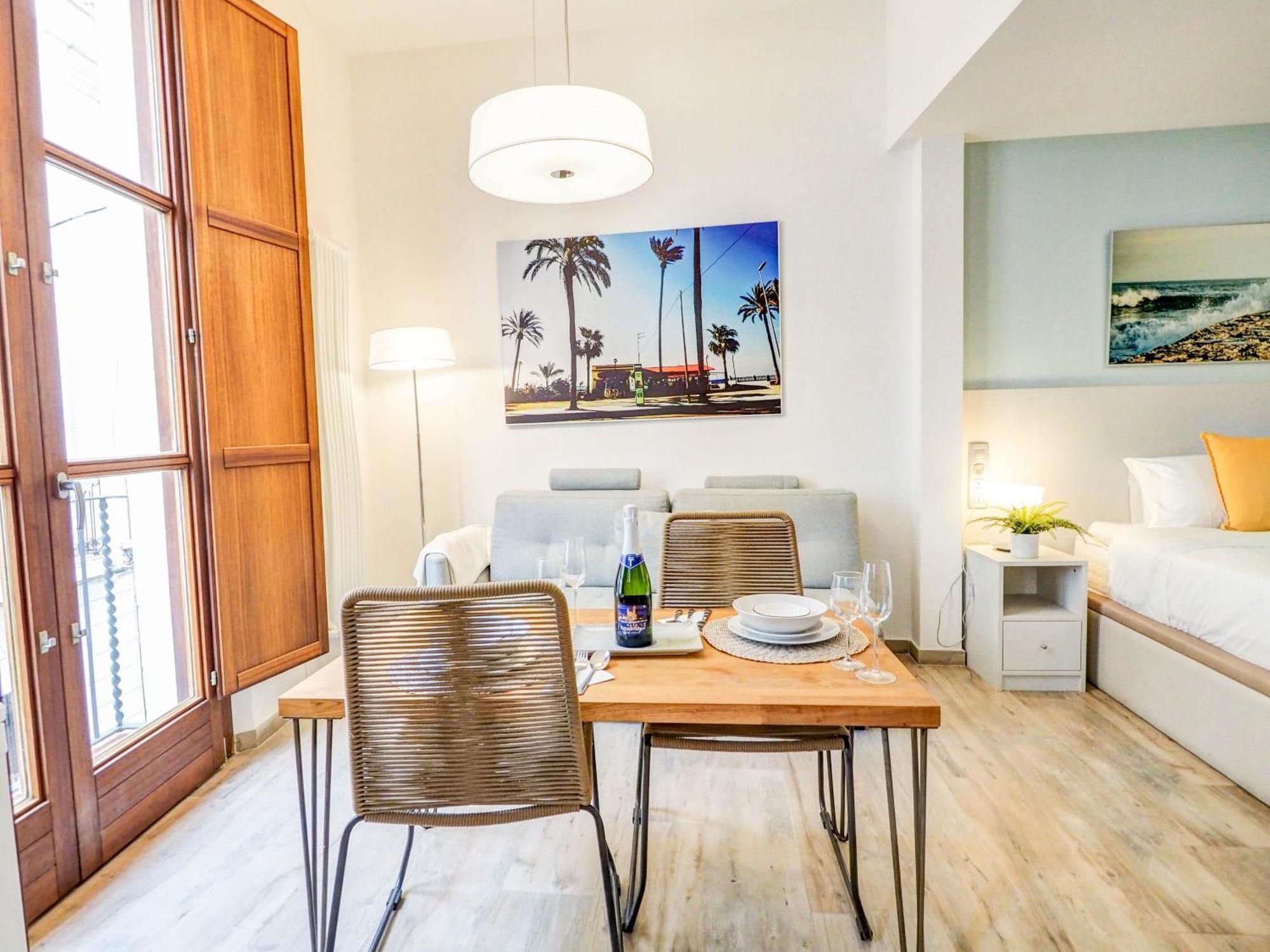 The Green Oasis By Hello Homes Sitges Bagian luar foto