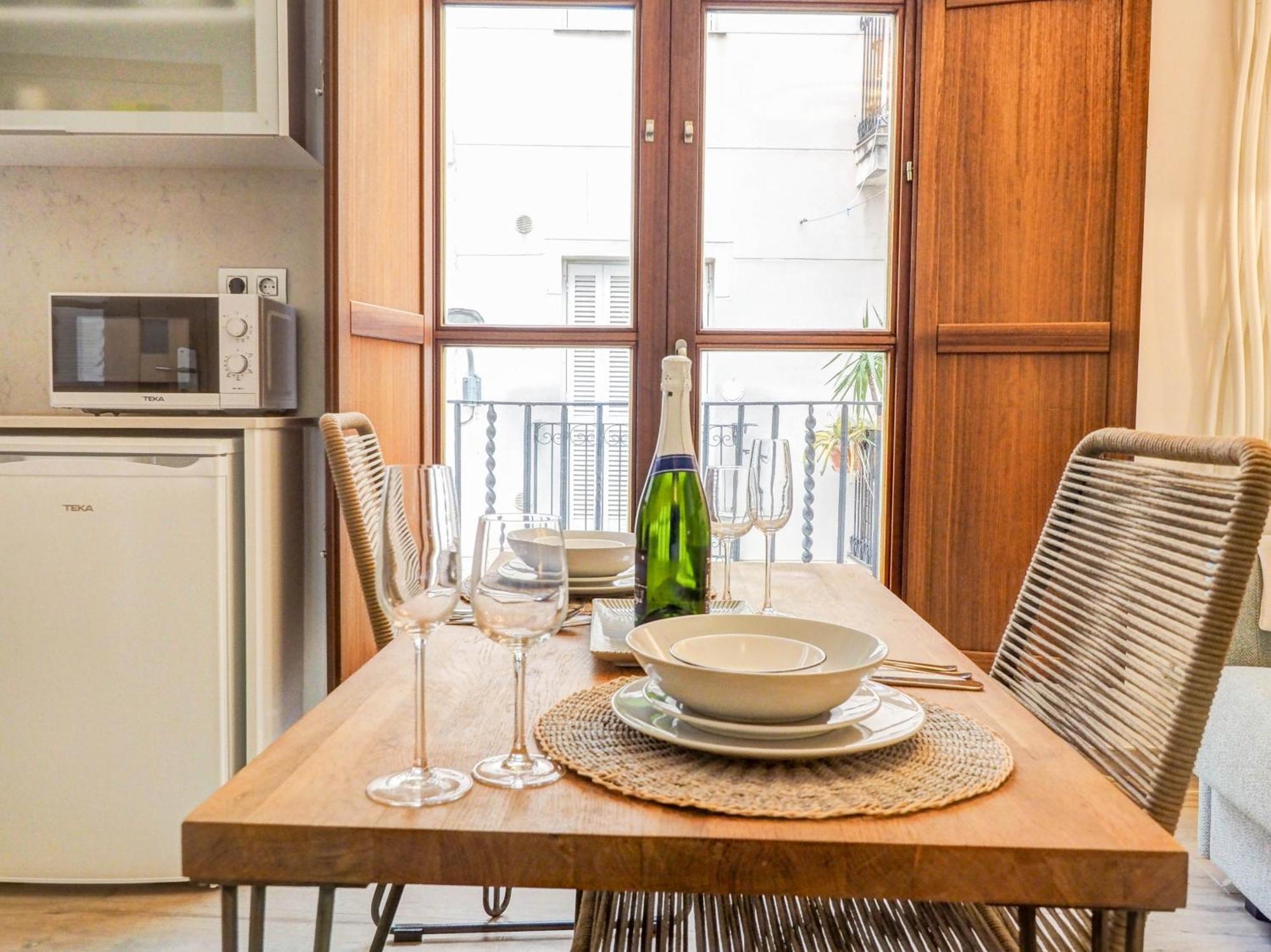 The Green Oasis By Hello Homes Sitges Bagian luar foto