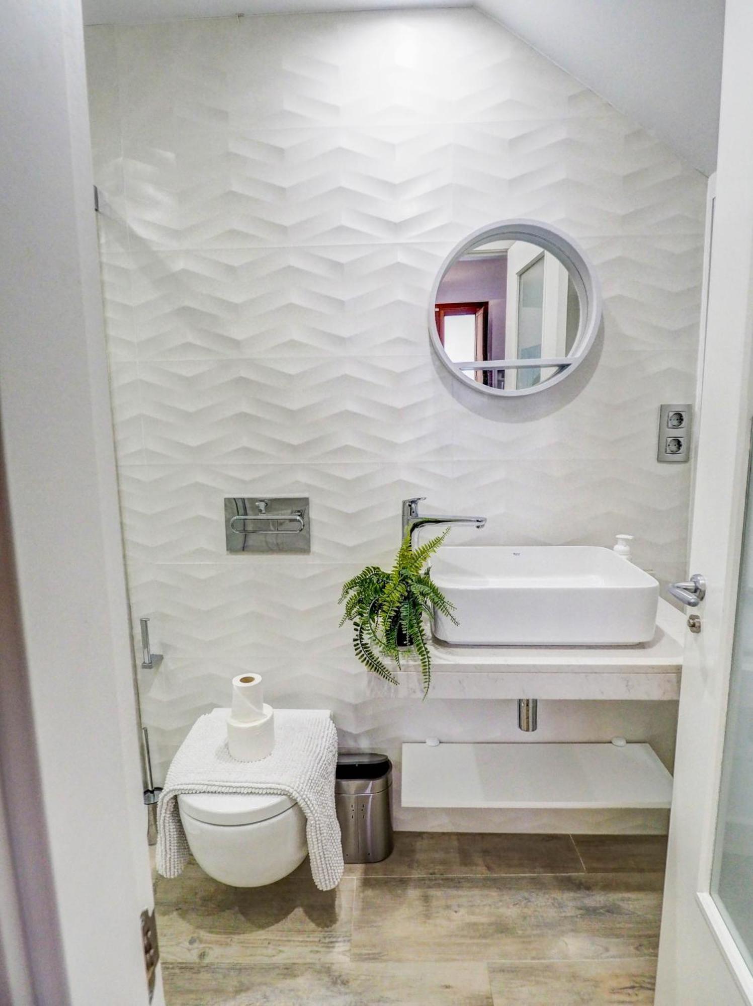 The Green Oasis By Hello Homes Sitges Bagian luar foto